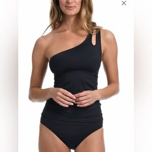 Island Goddess One-Shoulder Black Tankini